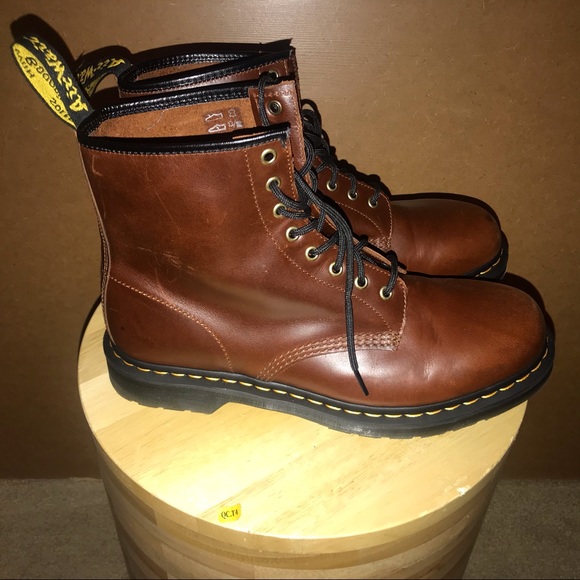 Dr. Martens 1460 8-Eye Boot - Picture 3 of 8